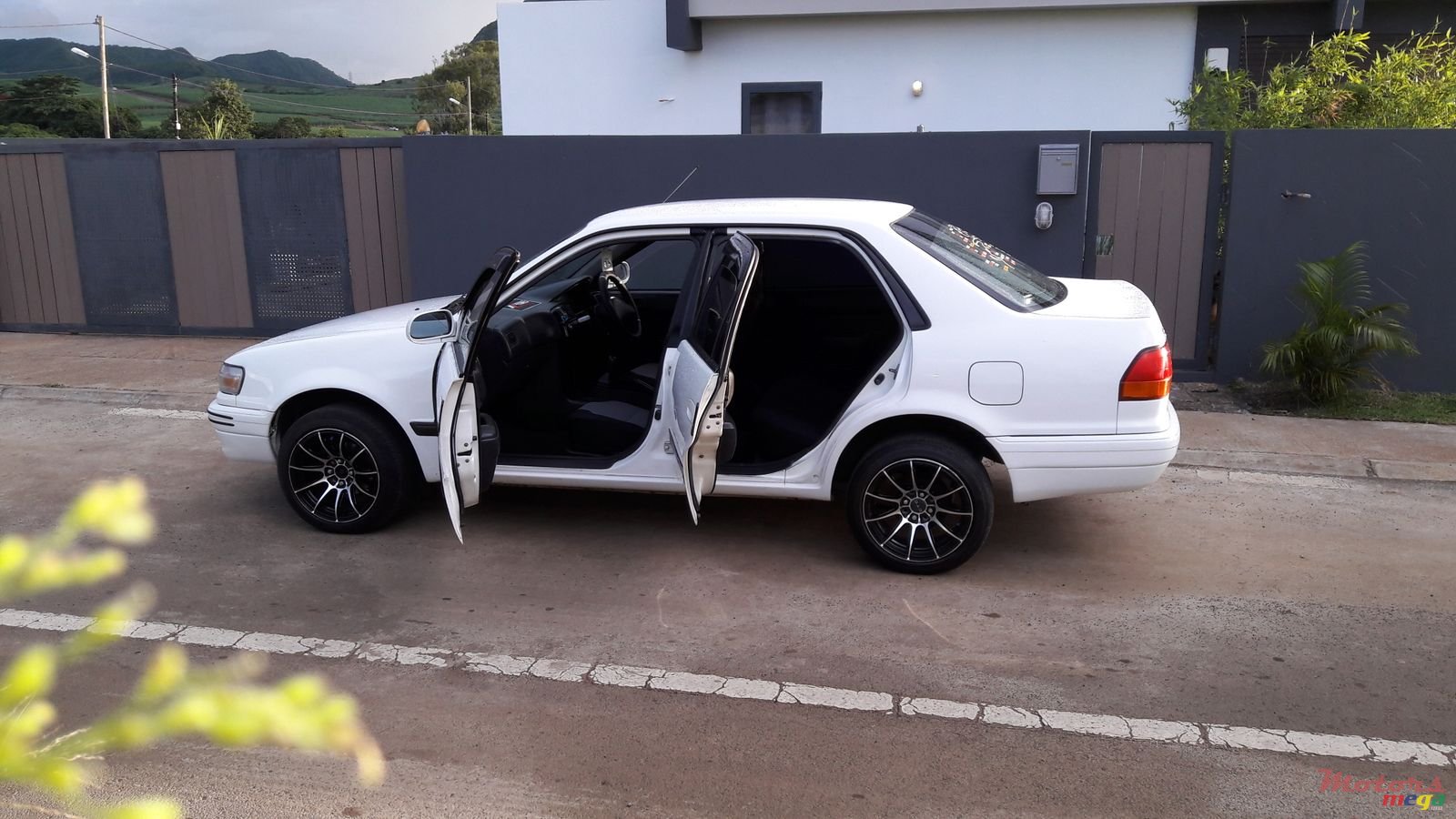 1996' Toyota Corolla EE111 photo #3