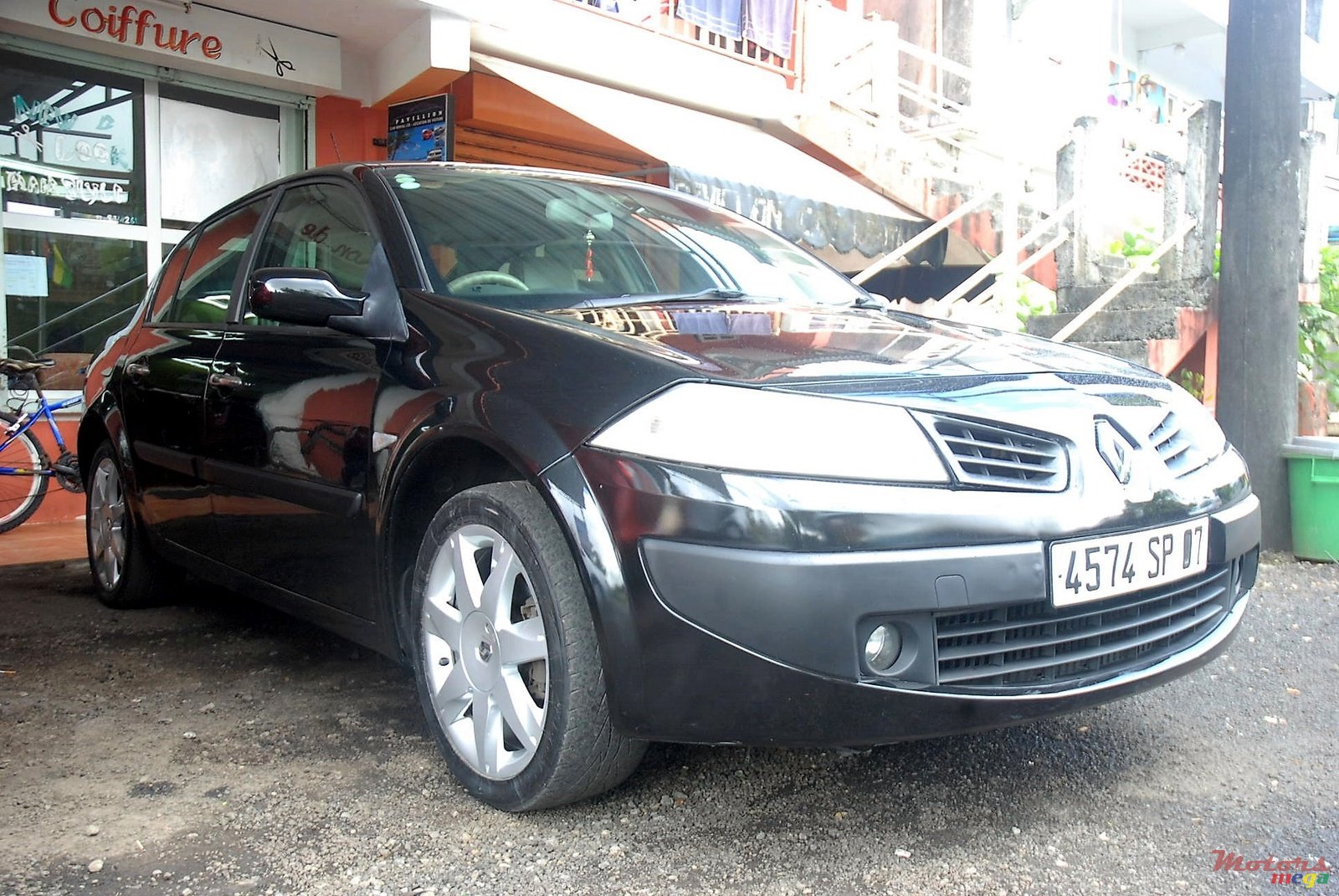 2007' Renault Megane photo #2