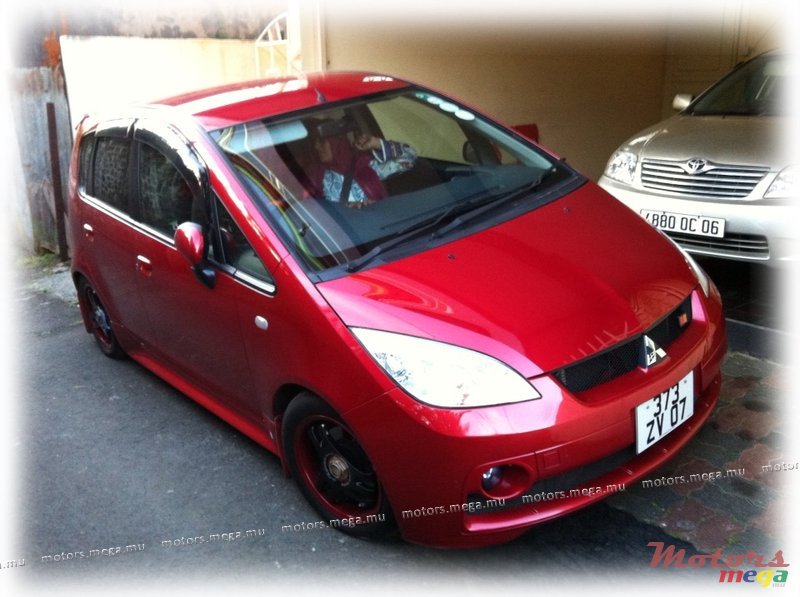 2007' Mitsubishi Ralliart Body Kit photo #2