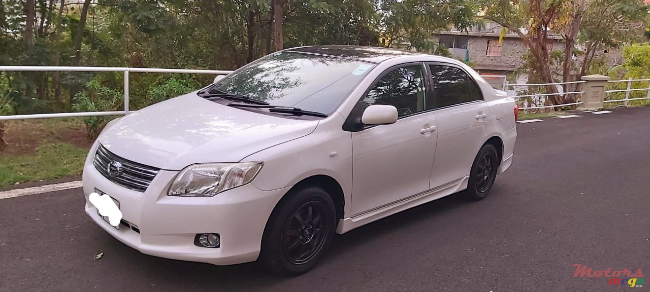 2007' Toyota Axio photo #1