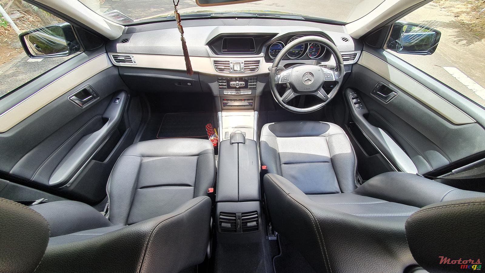 2014' Mercedes-Benz photo #5