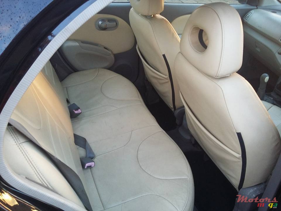 2007' Nissan March photo #2