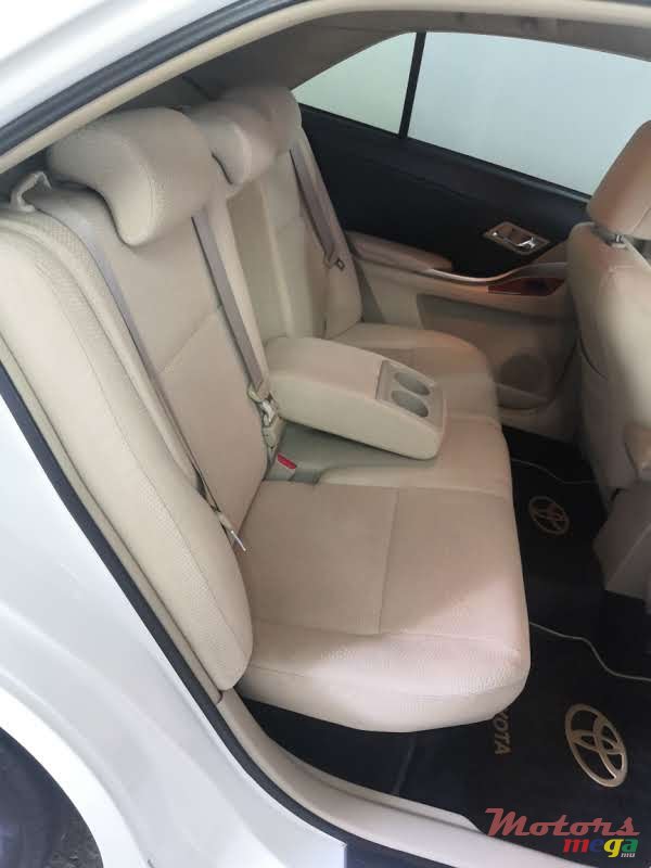 2013' Toyota Allion Special Edition photo #3