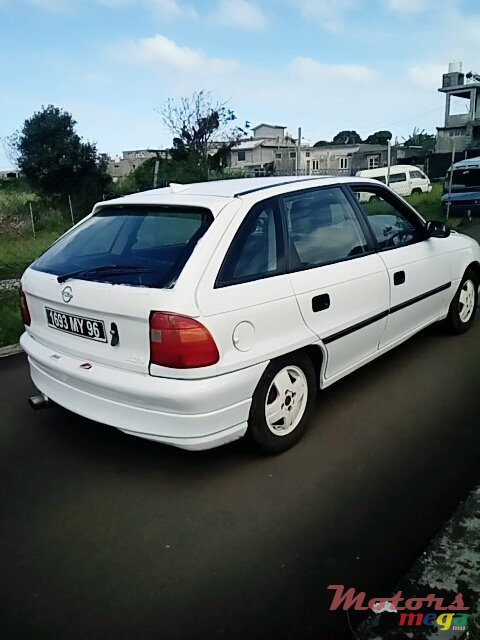1996' Opel Astra photo #7