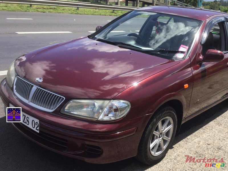 2002' Nissan Sunny photo #4