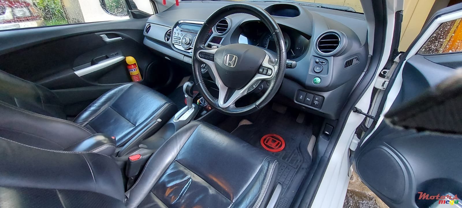 2013' Honda Insight photo #3