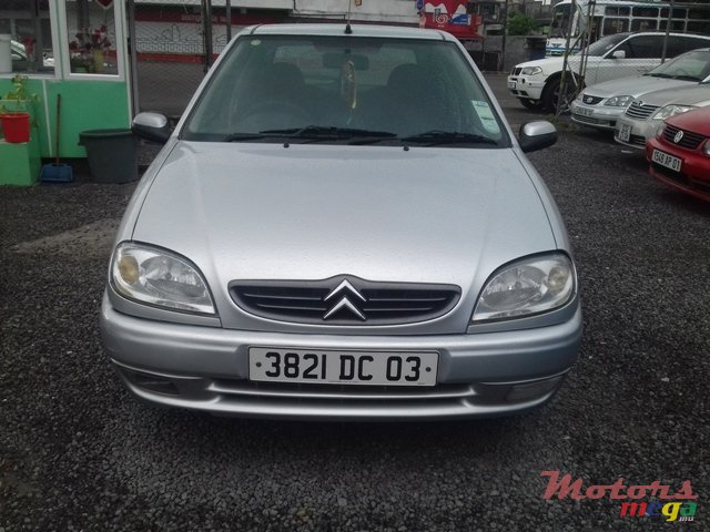 2003' Citroen Saxo photo #1