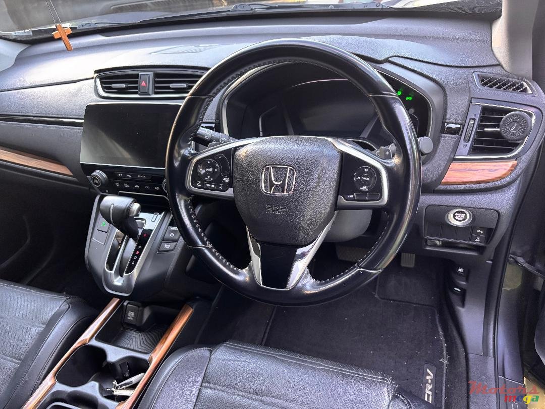 2020' Honda CR-V photo #3