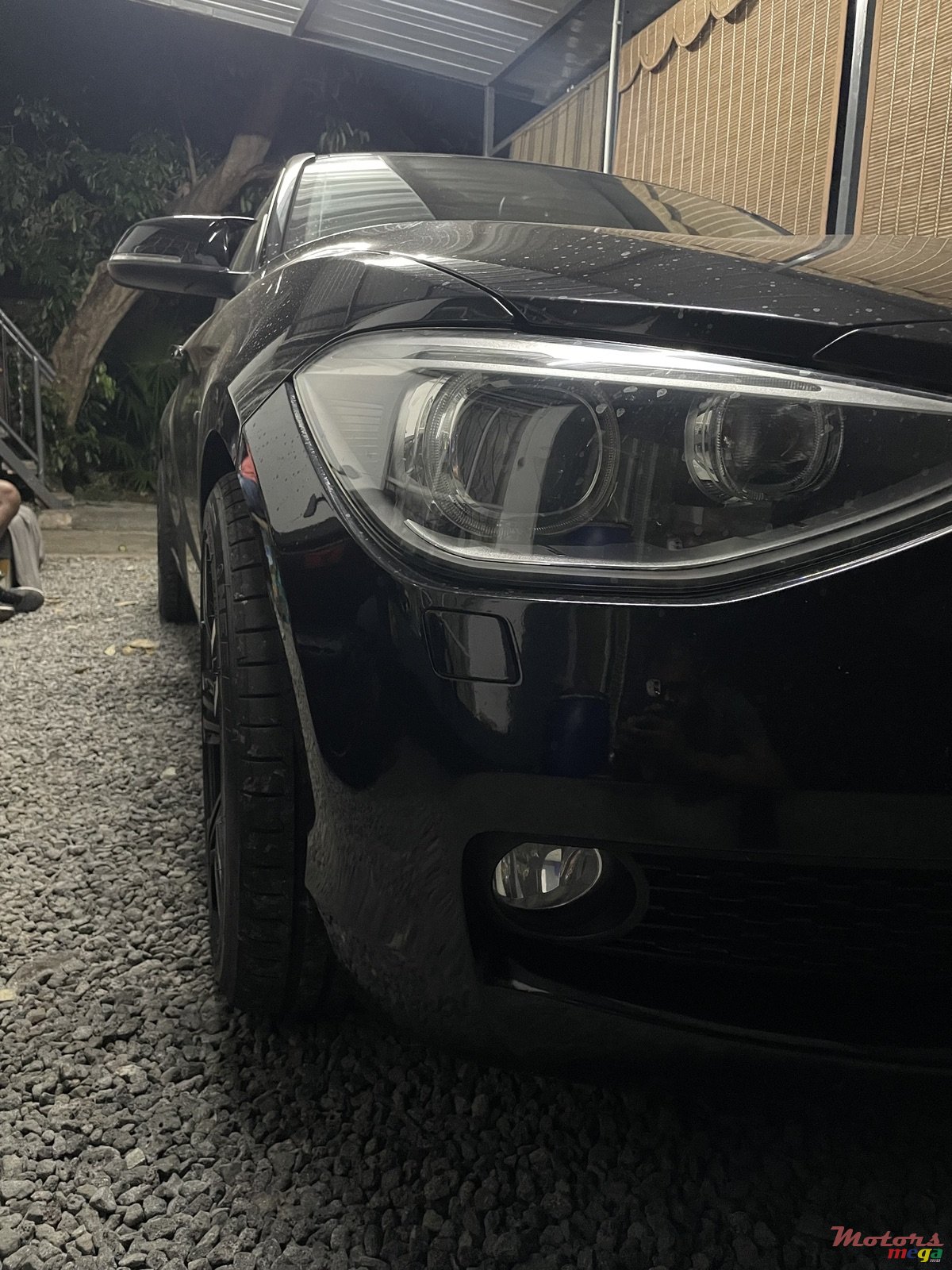 2012' BMW 1 Series 116i photo #1