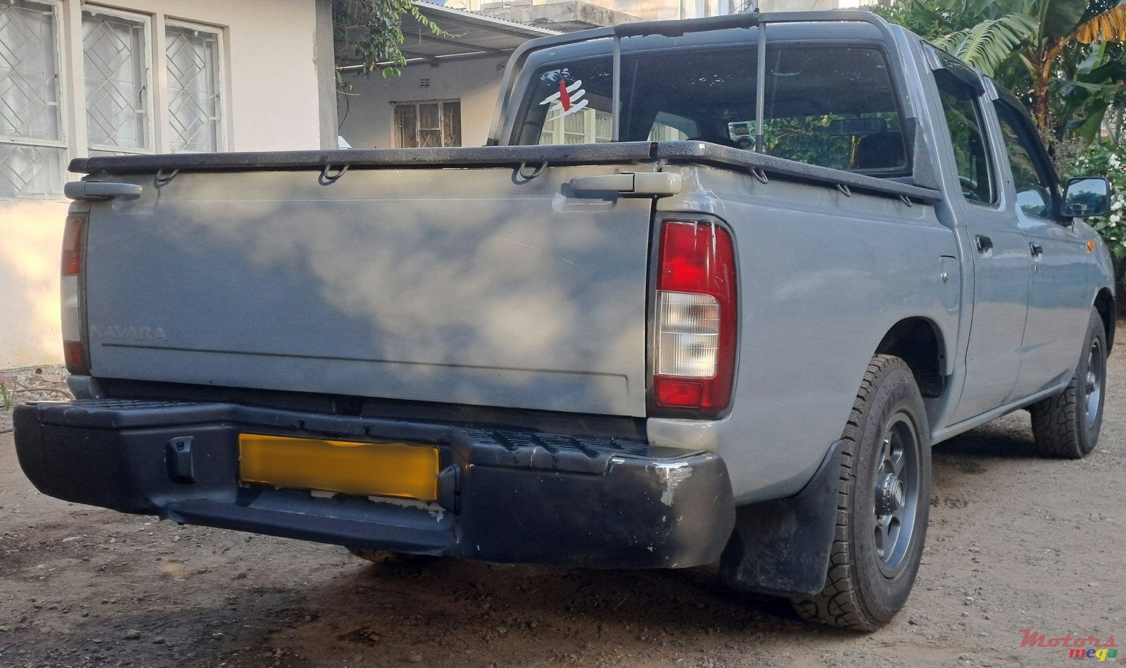 2007' Nissan Navara photo #6