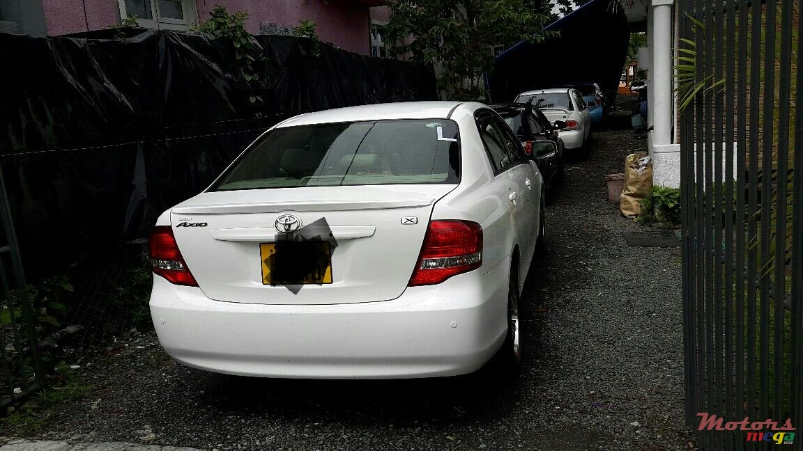 2010' Toyota Axio Axio photo #2