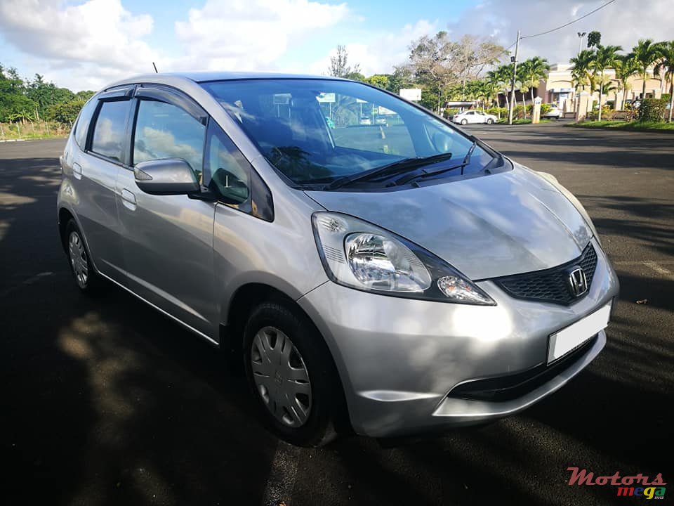 2010' Honda Fit photo #4