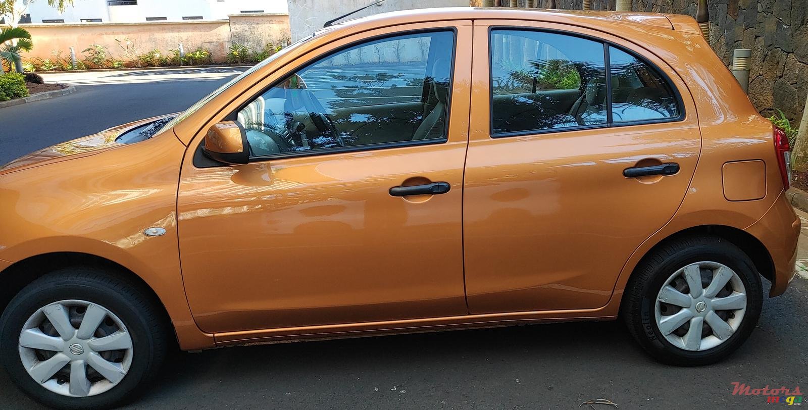 2011' Nissan Micra photo #3