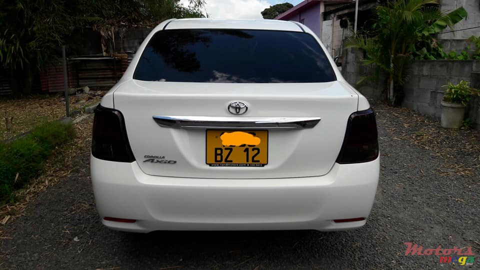 2012' Toyota Axio photo #2