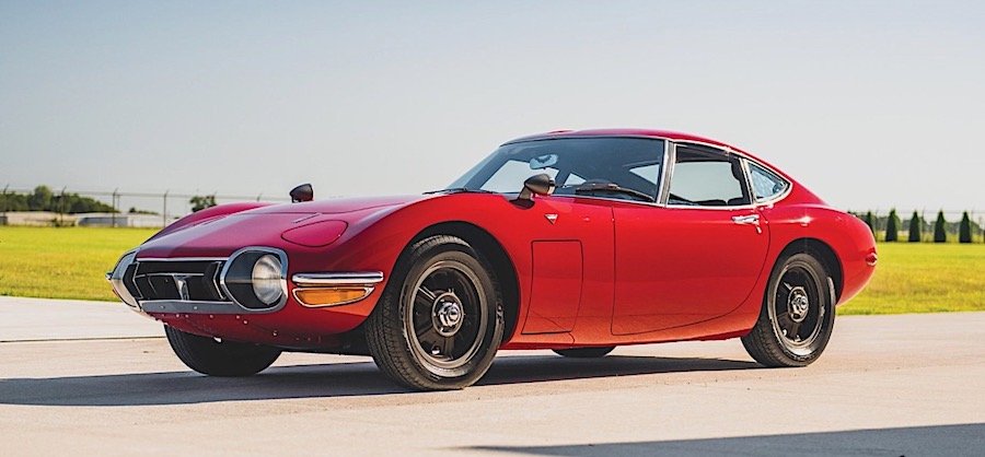 The Toyota 2000GT Was Once More Expensive Than a Porsche, and for Good Reason
