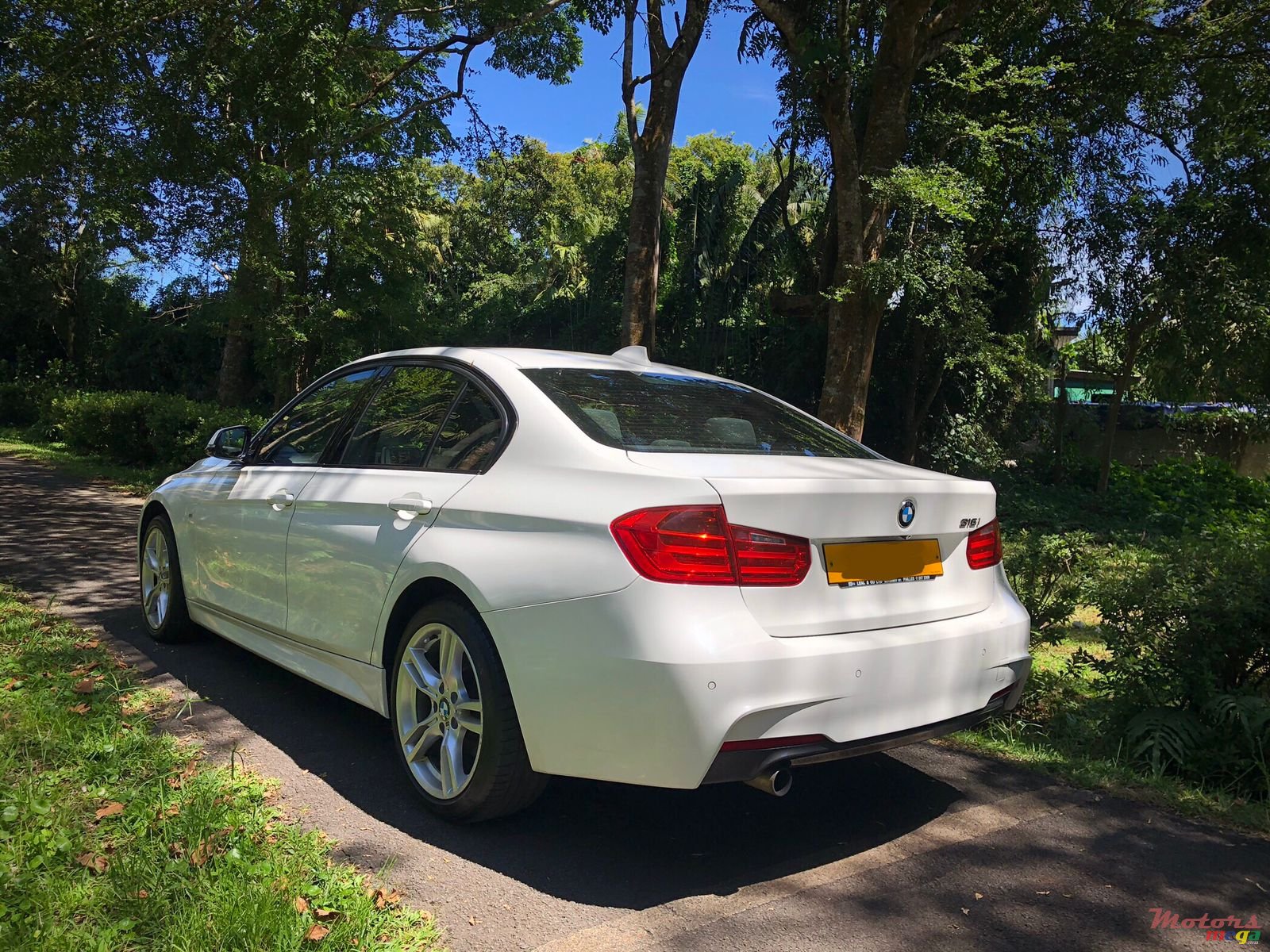 2014' BMW 316i M sport photo #4
