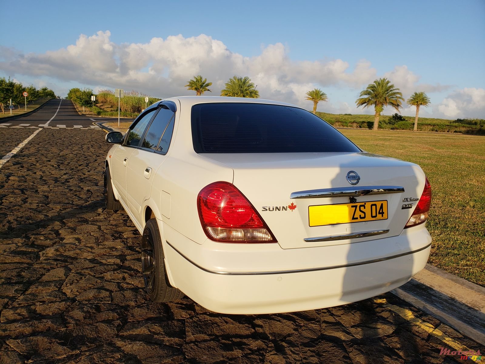 2004' Nissan Sunny N17 photo #4