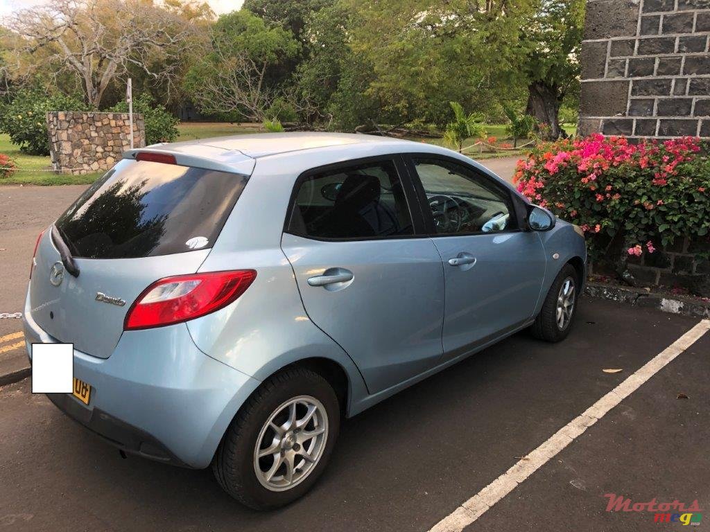 2008' Mazda Demio photo #5