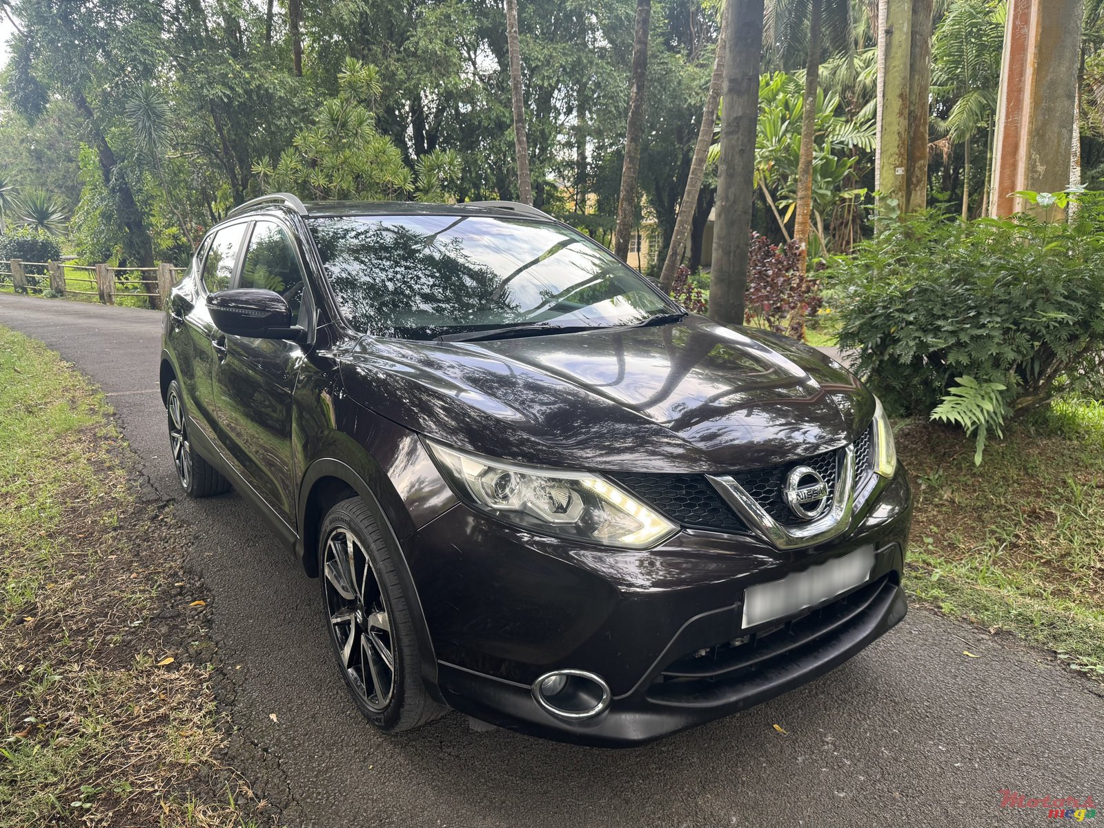 2015' Nissan Qashqai diesel photo #1