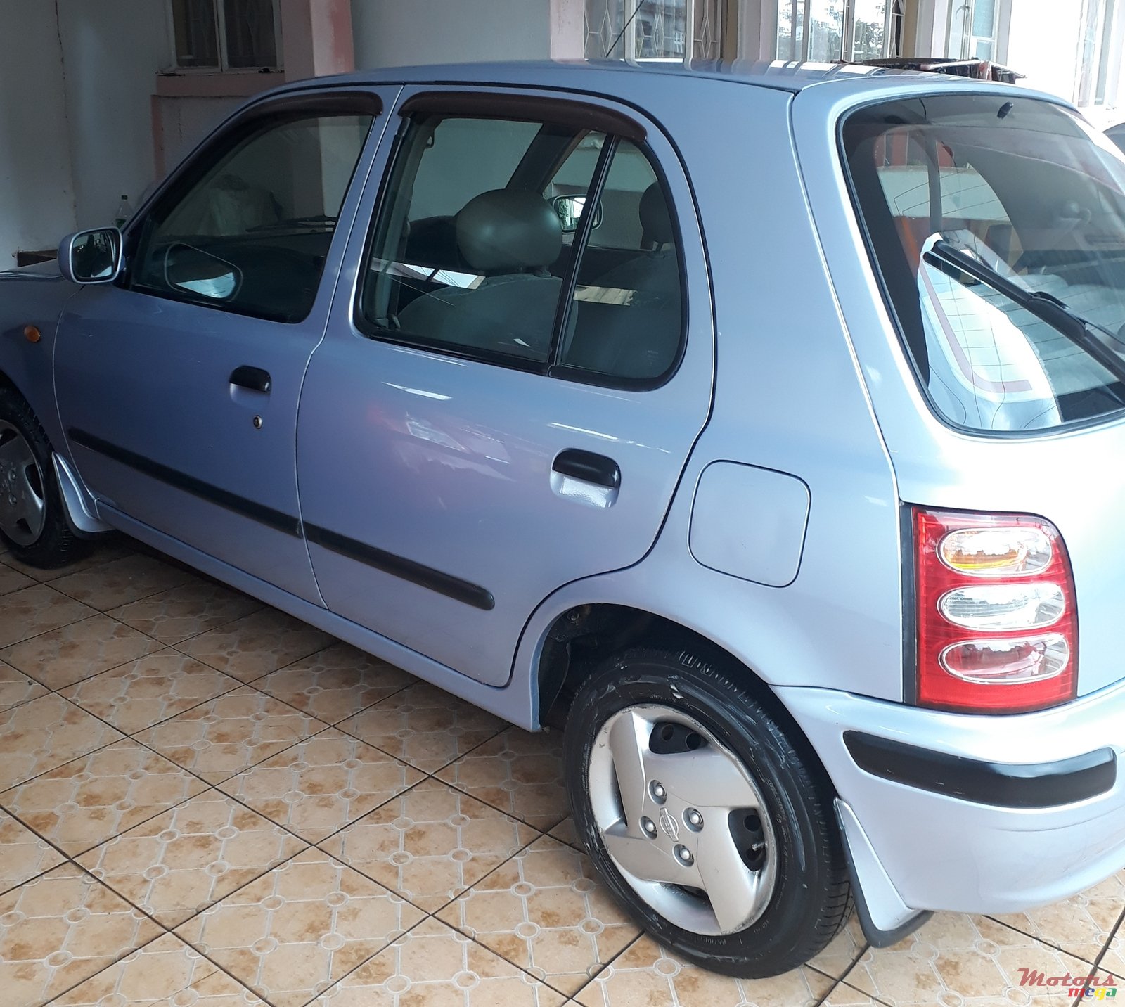 2001' Nissan March photo #3