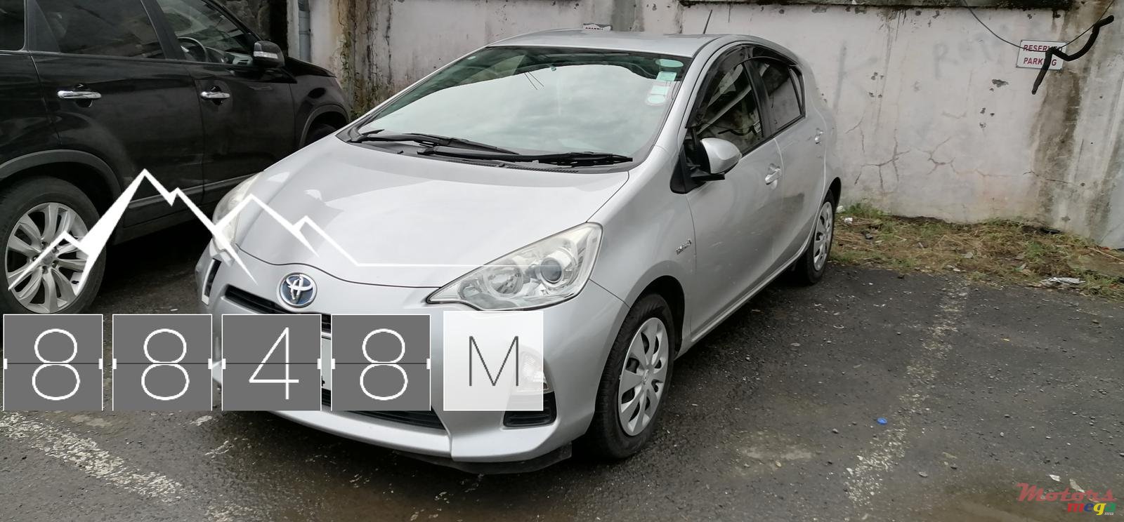 2014' Toyota Aqua photo #2