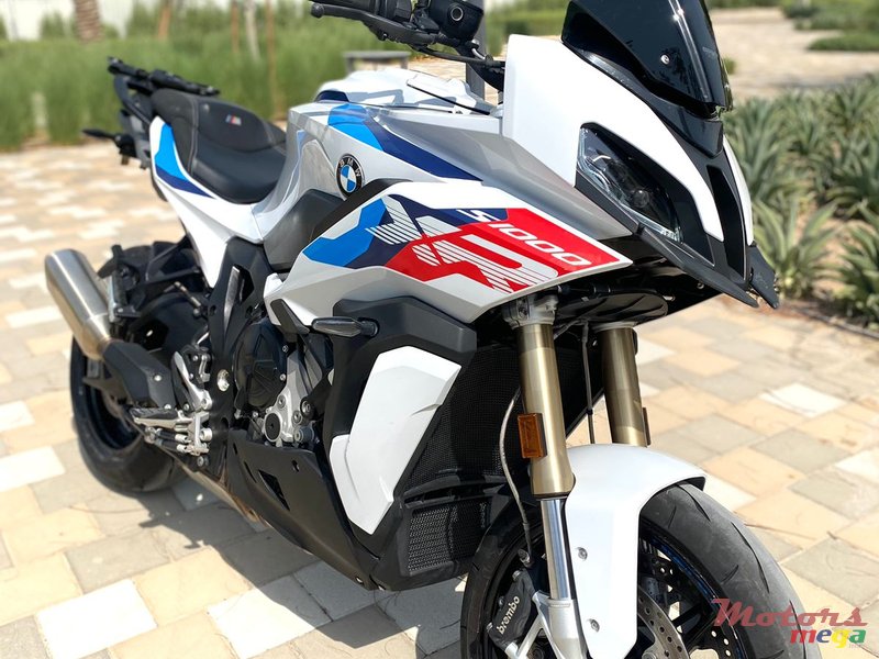 2022' BMW S1000XR M PACKAGE photo #1