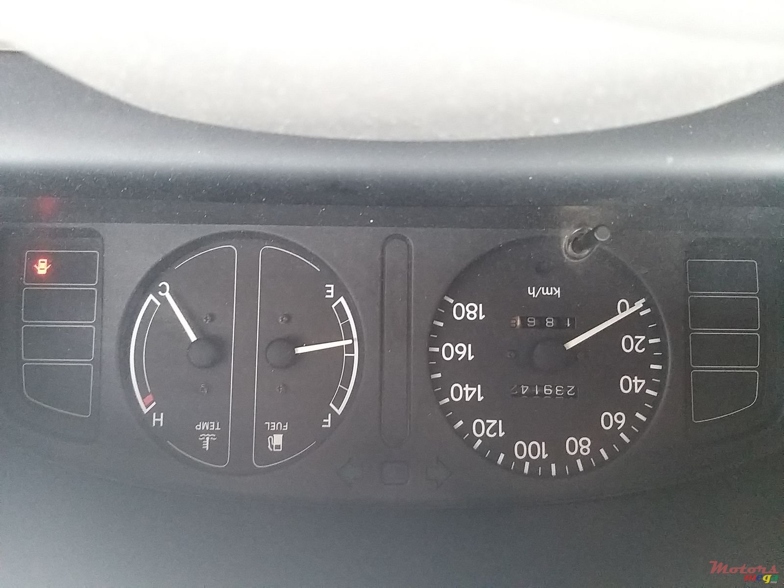 2000' Toyota Sprinter photo #3