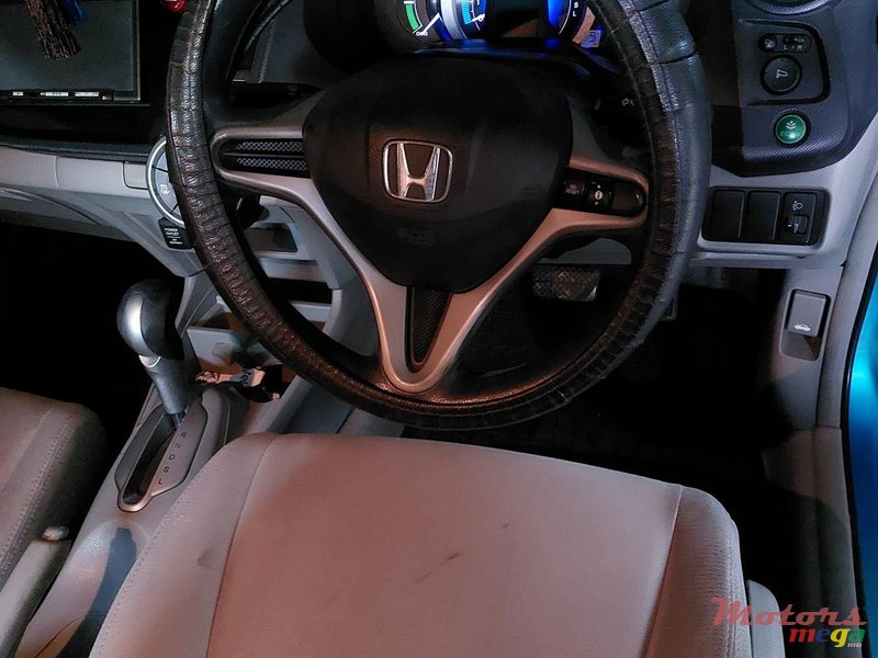 2009' Honda Insight 1300 photo #2