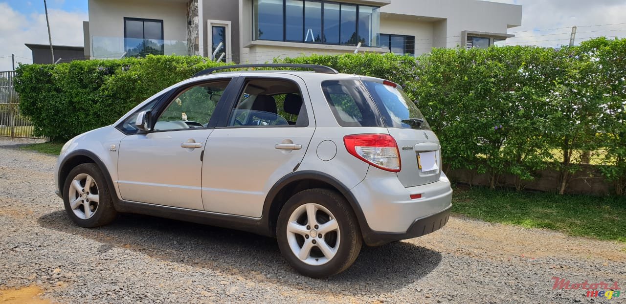 2008' Suzuki SX4 photo #7