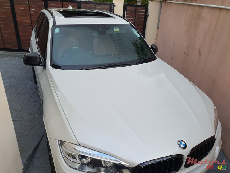 2017' BMW X5 M SPORT WITH M AIR SUSPENSION photo #6