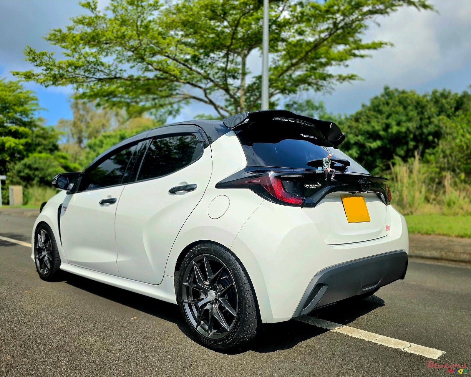 2022' Toyota Yaris photo #4