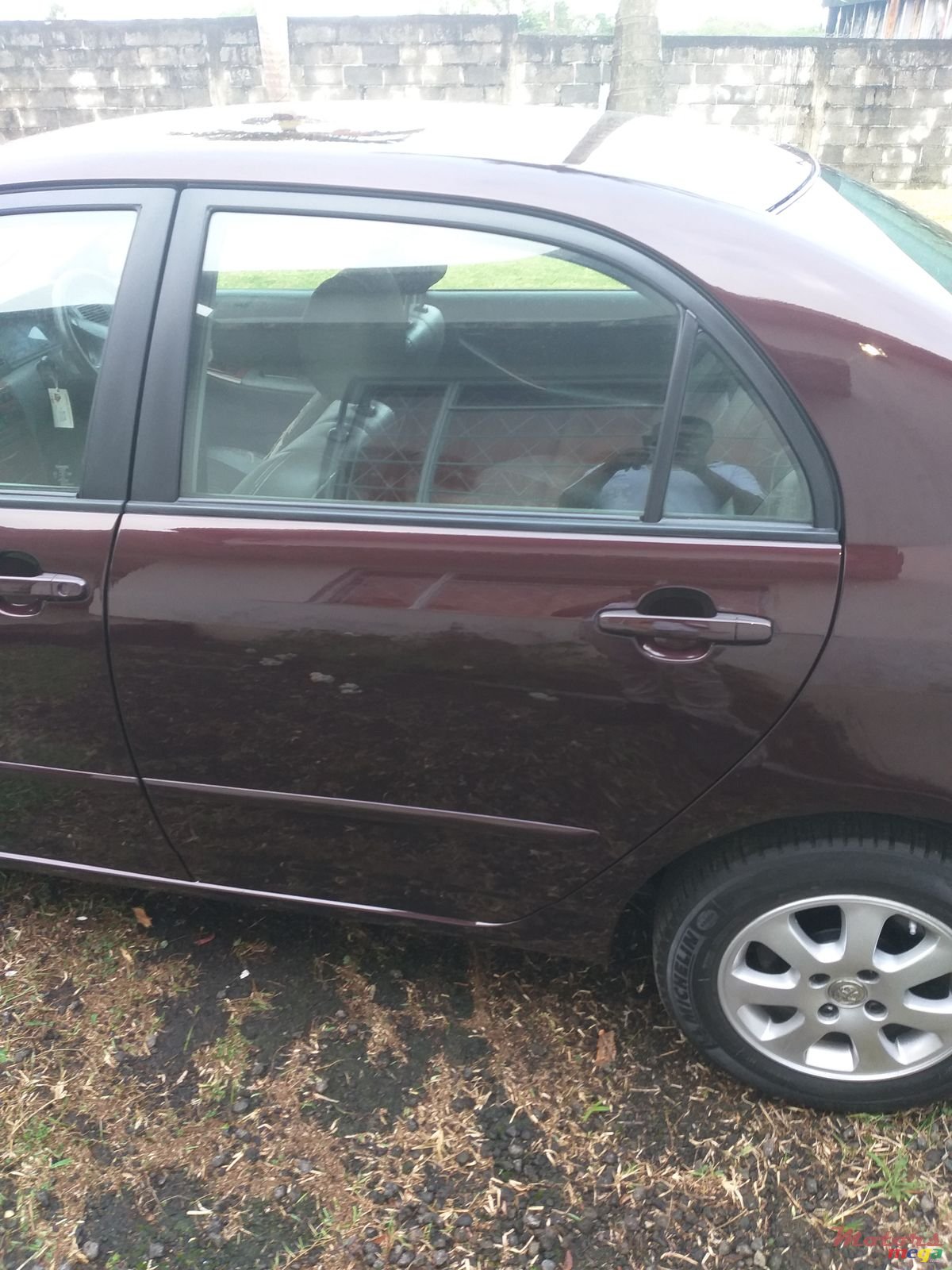 2003' Toyota Corolla photo #2