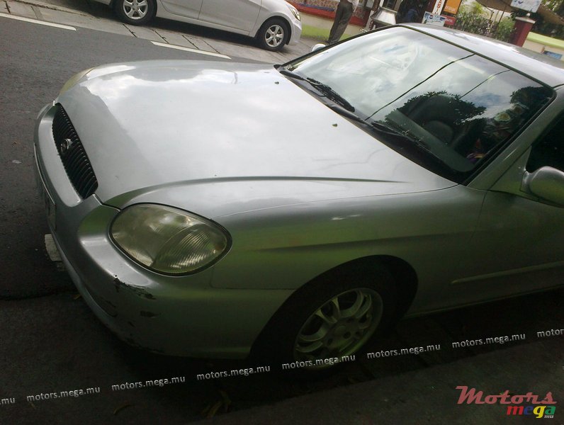 1999' Hyundai Sonata non photo #1