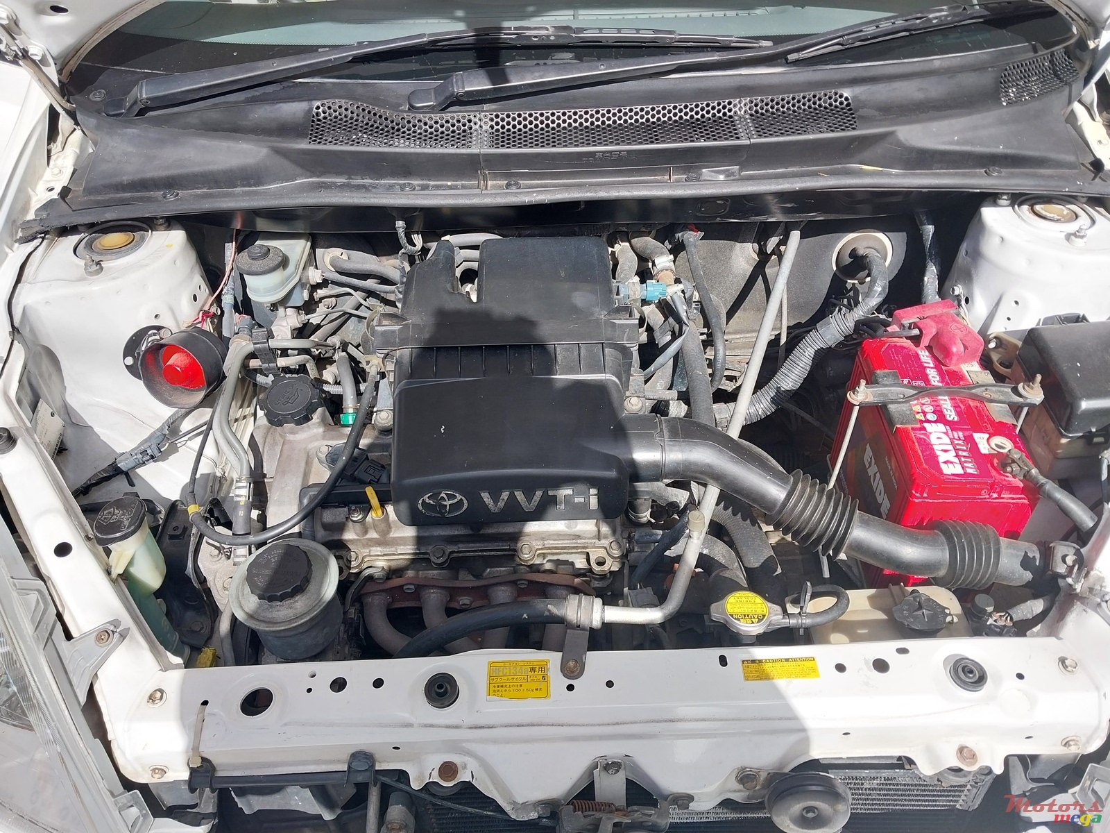 2001' Toyota Vitz photo #4