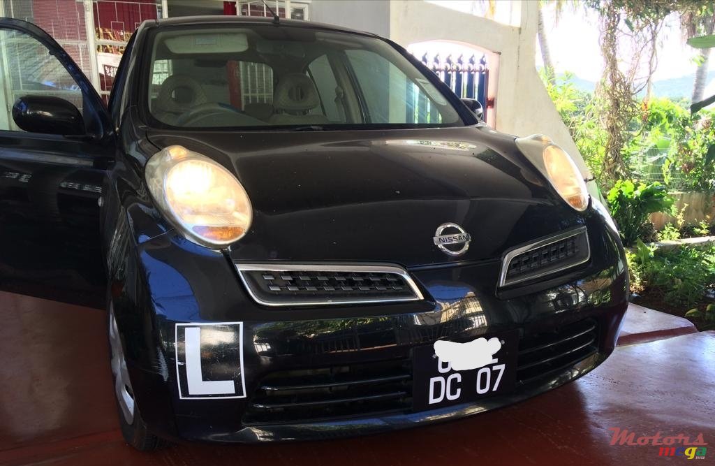 2007' Nissan March photo #1