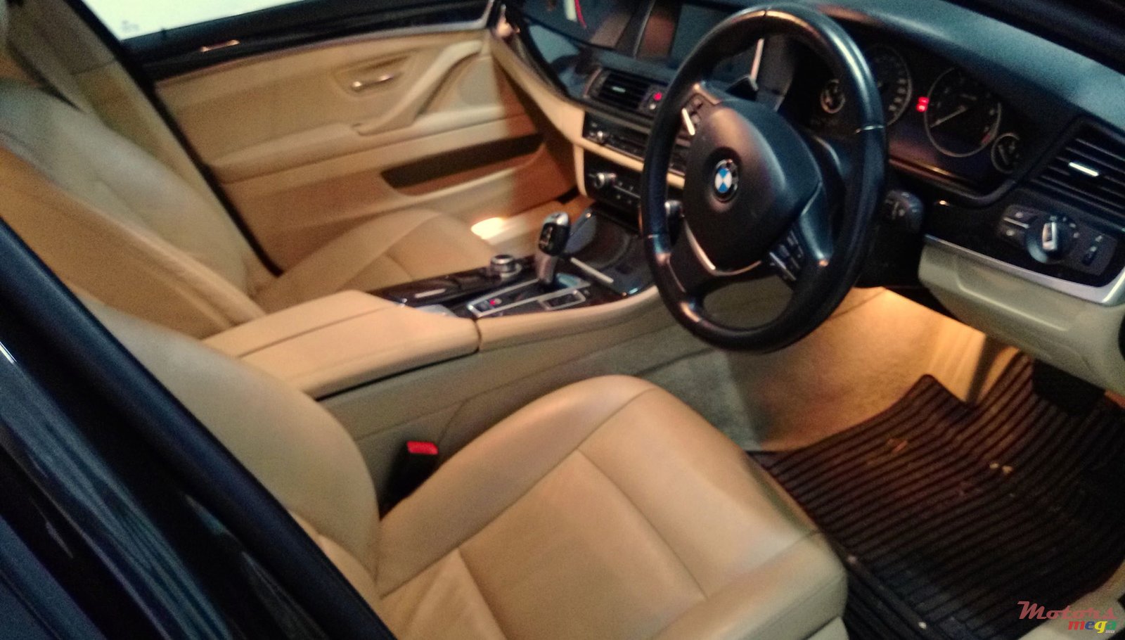 2014' BMW 5 Series photo #3