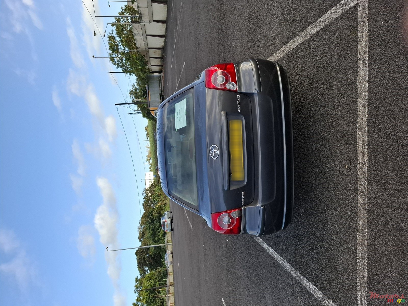 2007' Toyota Avensis photo #2