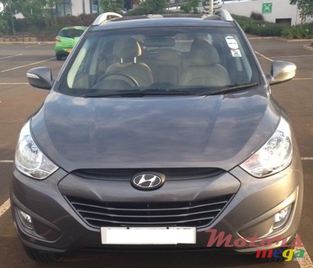 2013' Hyundai ix35 4x2 GL photo #4