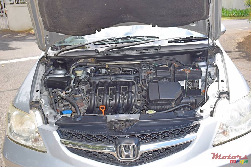 2006' Honda City photo #5