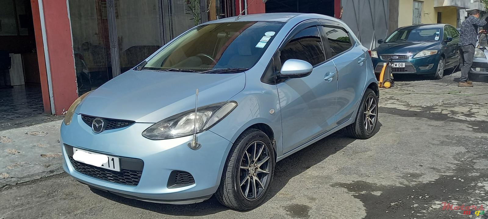 2011' Mazda Demio photo #2