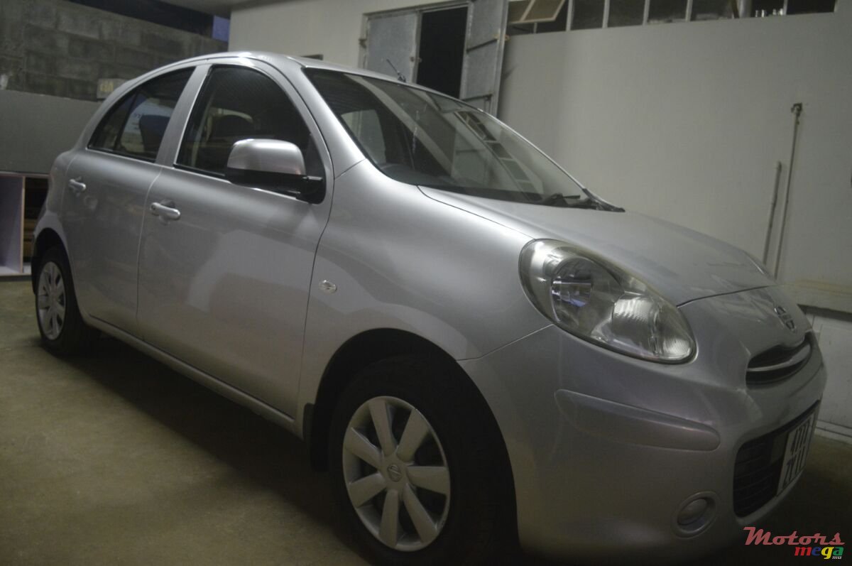 2011' Nissan March photo #1