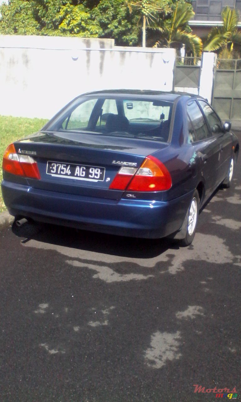 1999' Mitsubishi Lancer Nil photo #1