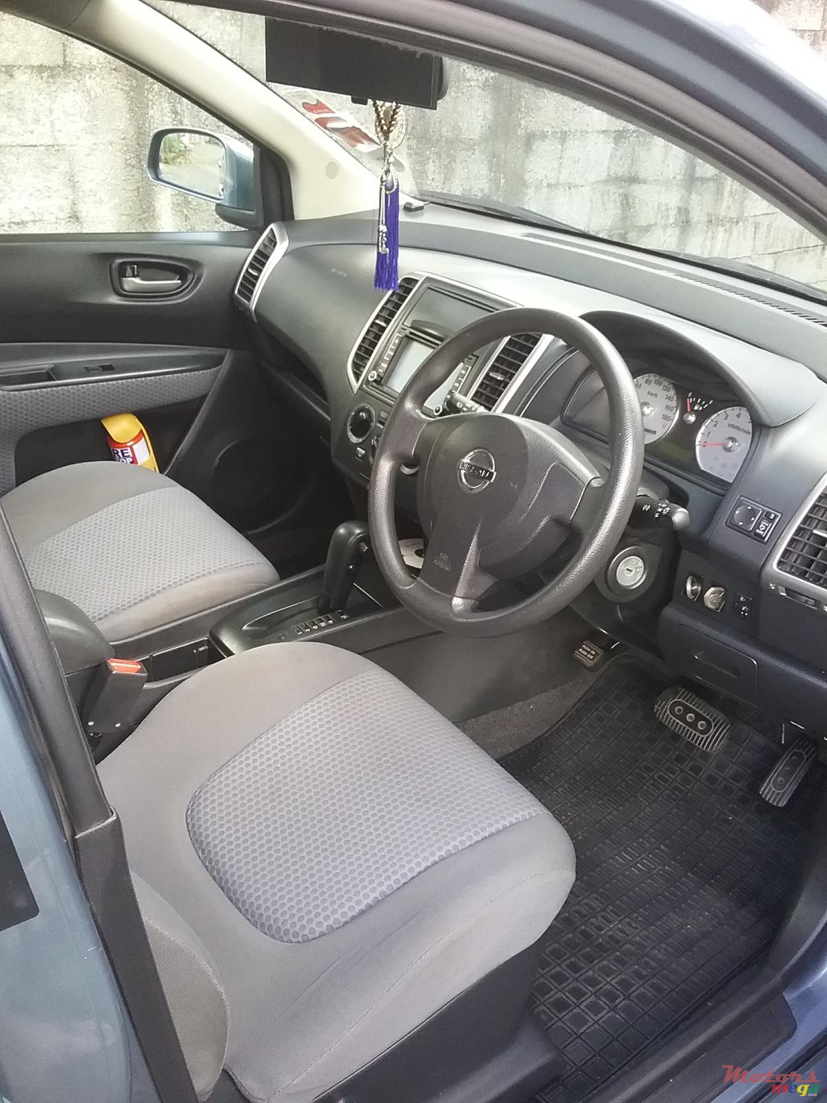 2012' Nissan Wingroad photo #5