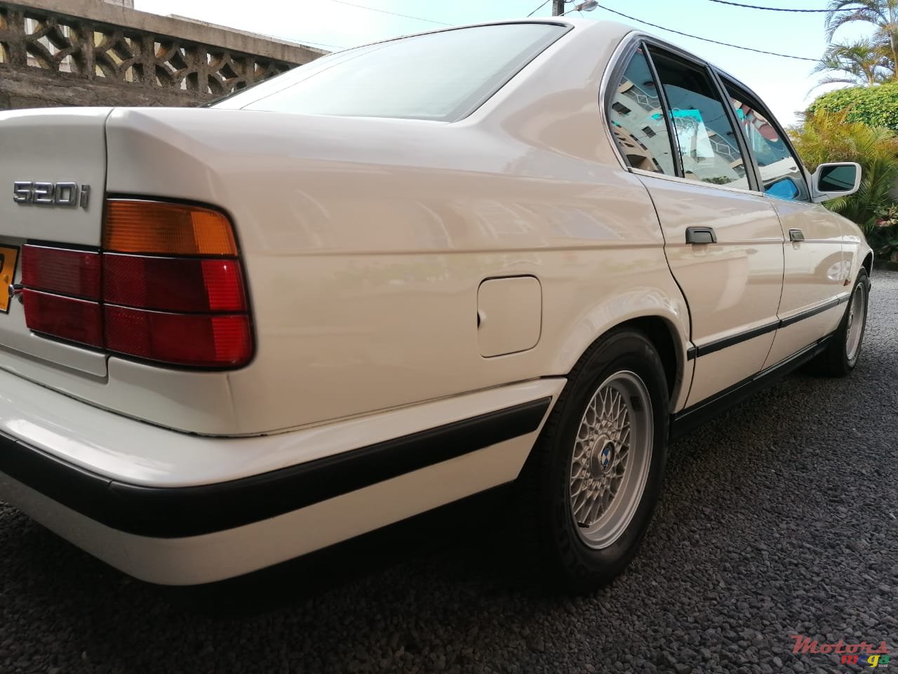 1992' BMW 520 photo #2