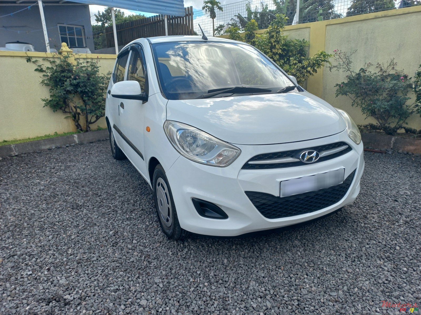 2013' Hyundai i10 MANUAL photo #5