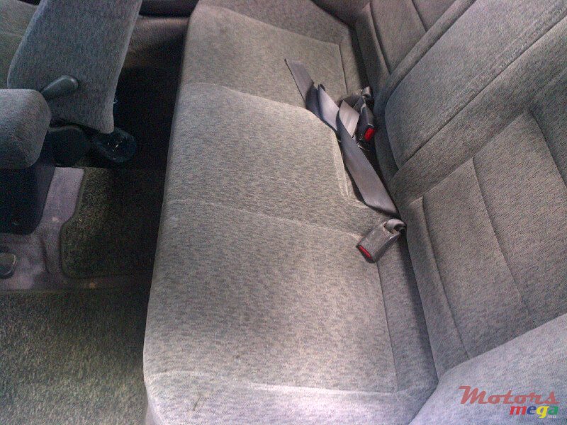 1993' Mitsubishi Galant photo #3