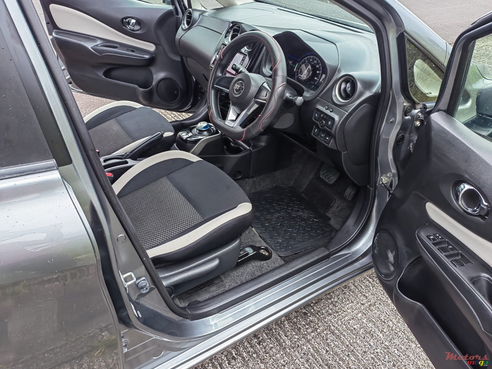 2017' Nissan Note Epower photo #6