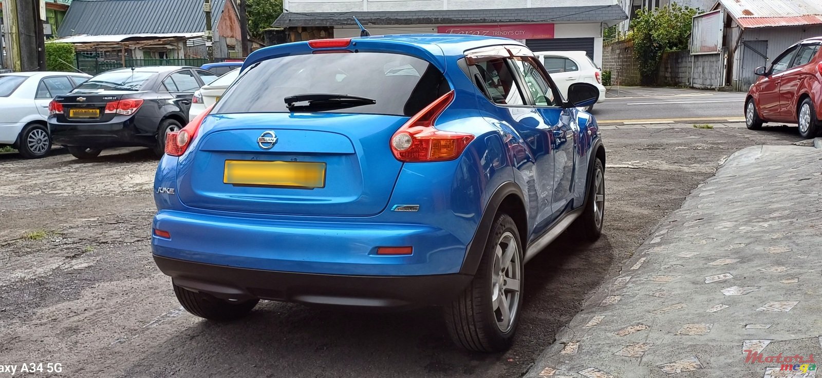 2011' Nissan Juke photo #4