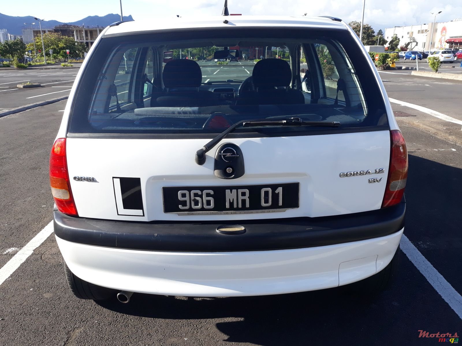 2001' Opel Corsa photo #2