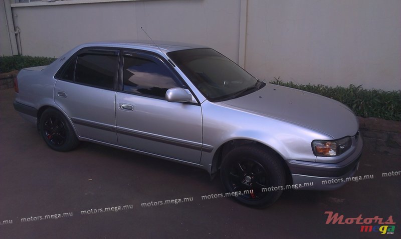 1996' Toyota Corolla photo #2